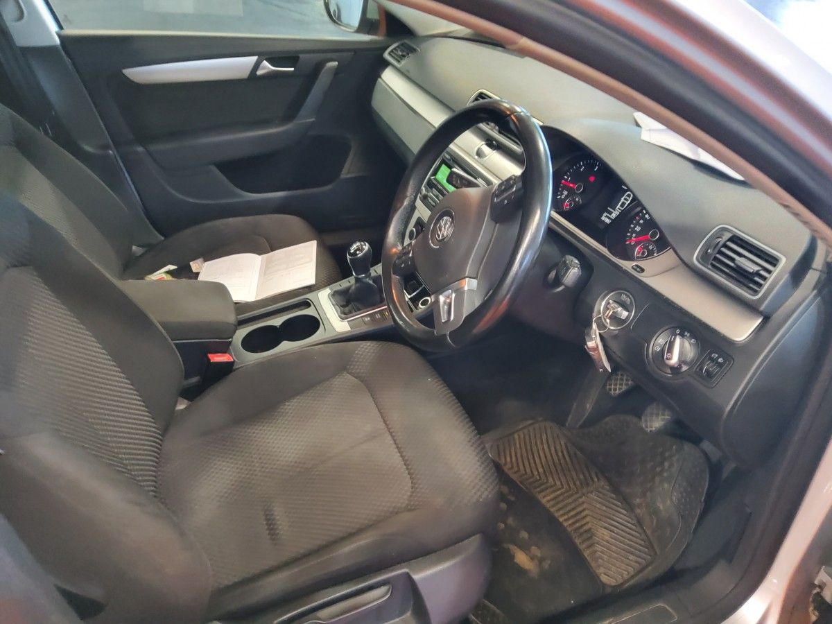 Volkswagen Passat 1.6 TDI BLUEMOTION