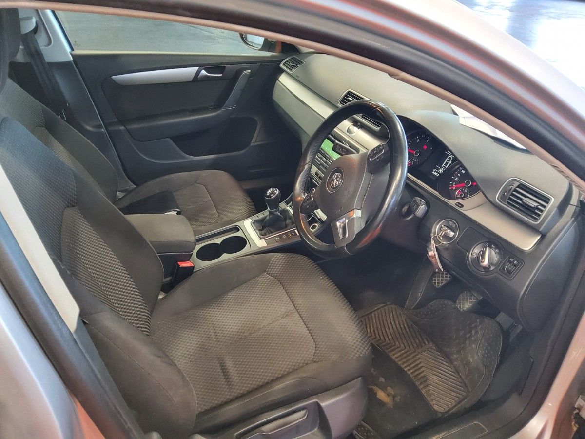 Volkswagen Passat 1.6 TDI BLUEMOTION