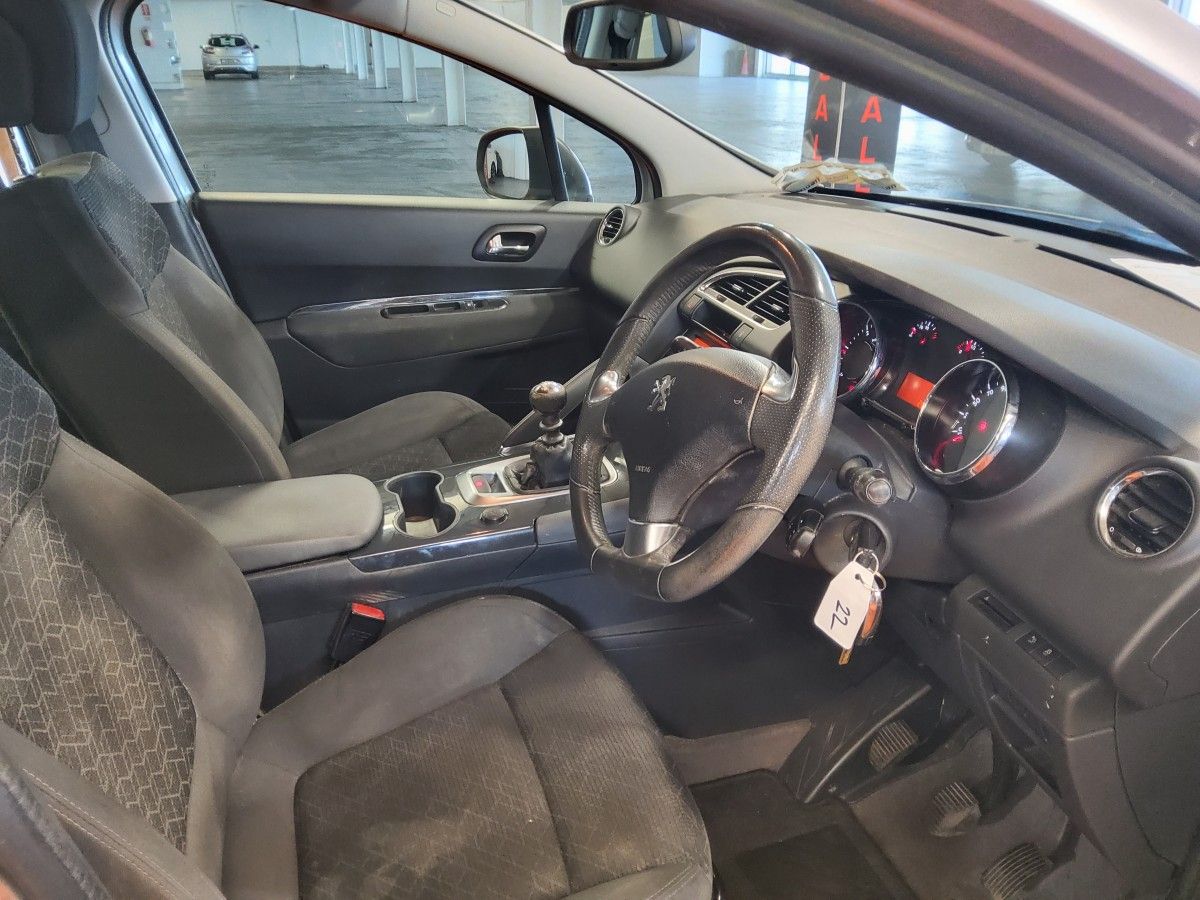 Peugeot 3008 1.6 Hdi 115 bhp Active