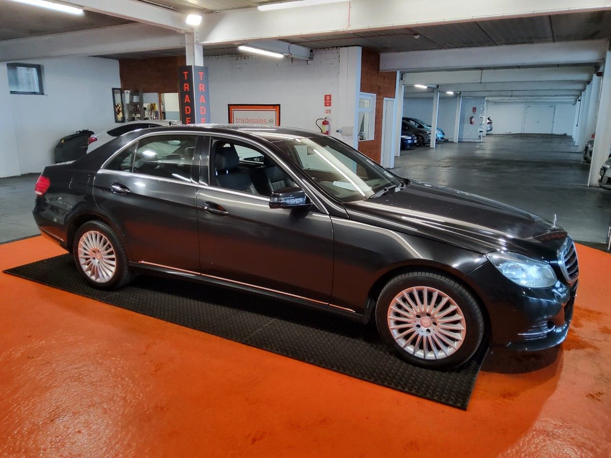 Mercedes-Benz E-Class E 200 CDI BE Elegance A/T