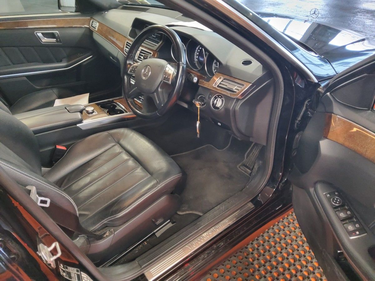 Mercedes-Benz E-Class E 200 CDI BE Elegance A/T