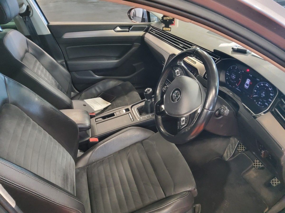 Volkswagen Passat 2.0 TDI 150HP Highline