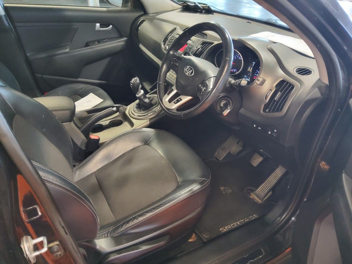 Kia Sportage 1.7 D EX 2WD Sunroof