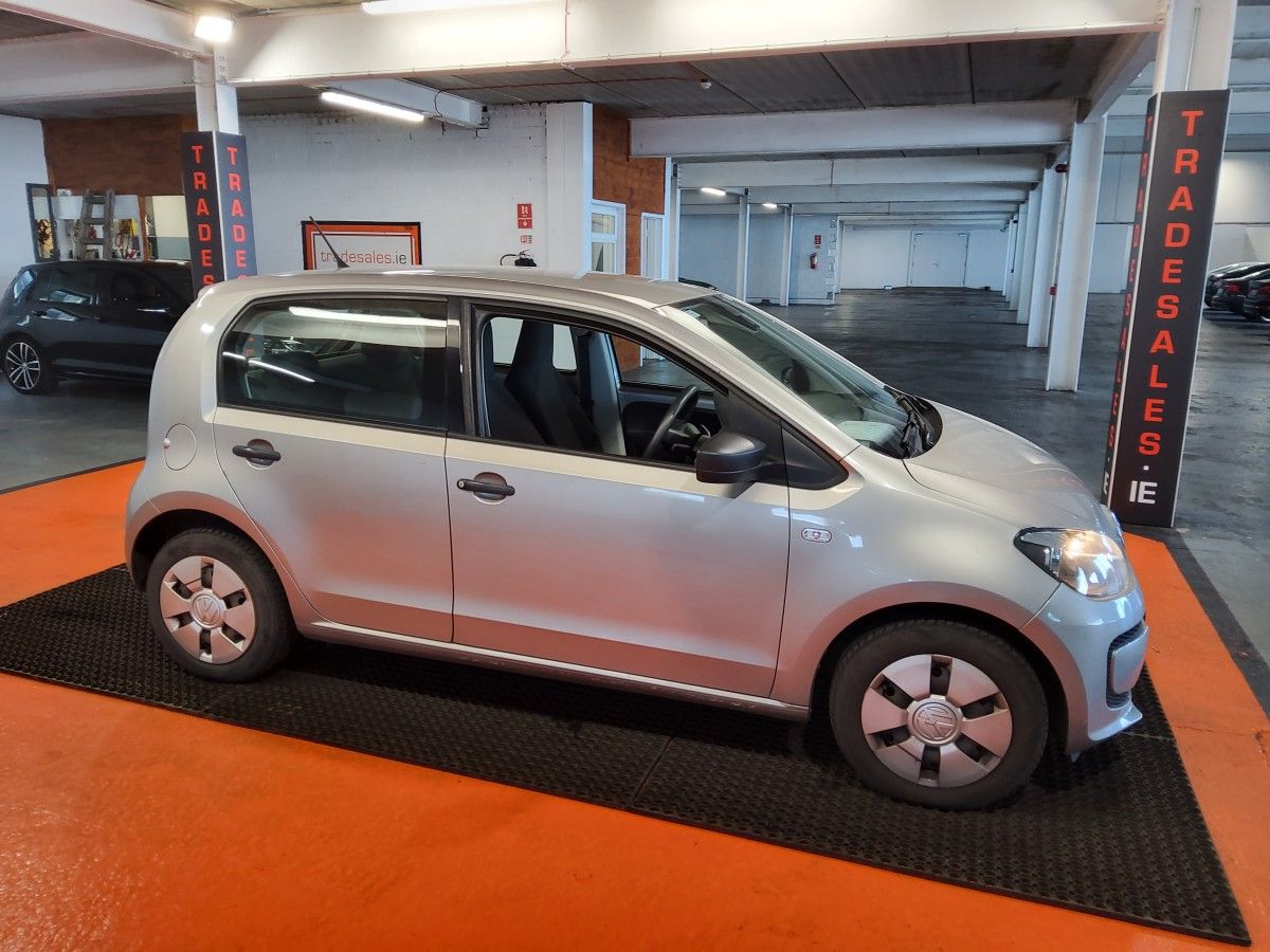 Volkswagen Up! 1.0 75BHP TAKE UP