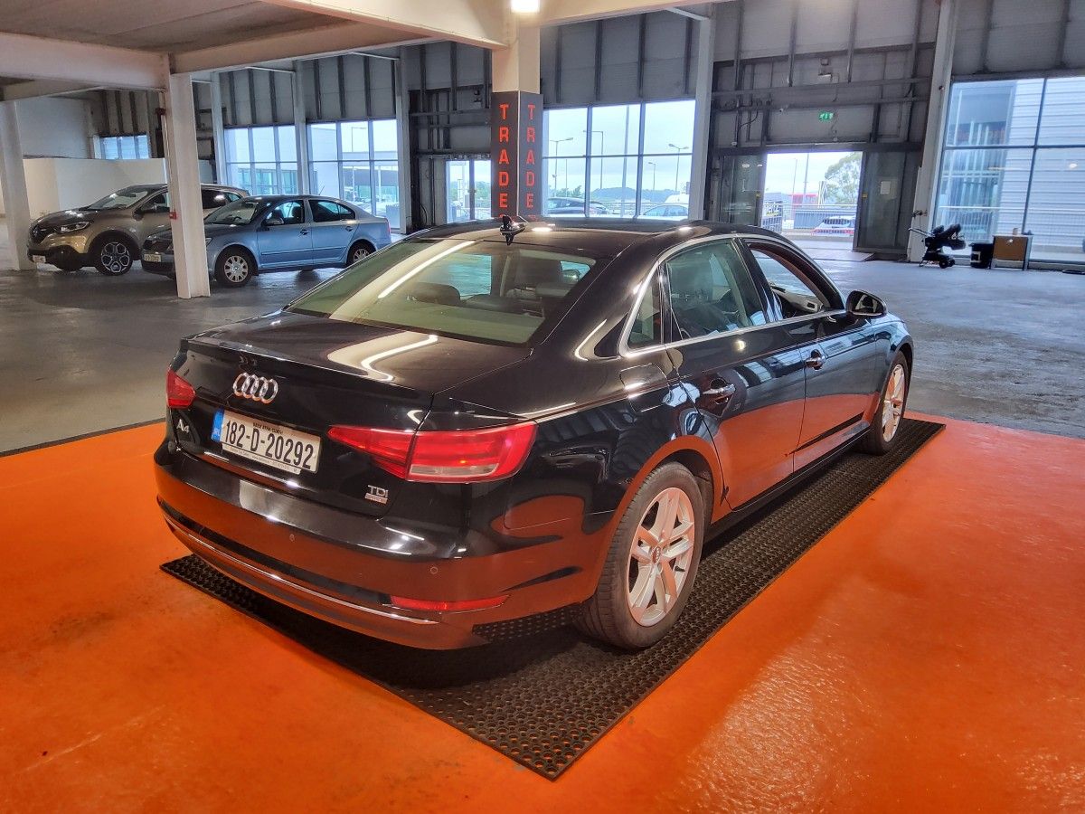 Audi A4 2.0TDI 150HP S tronic SE Ultra