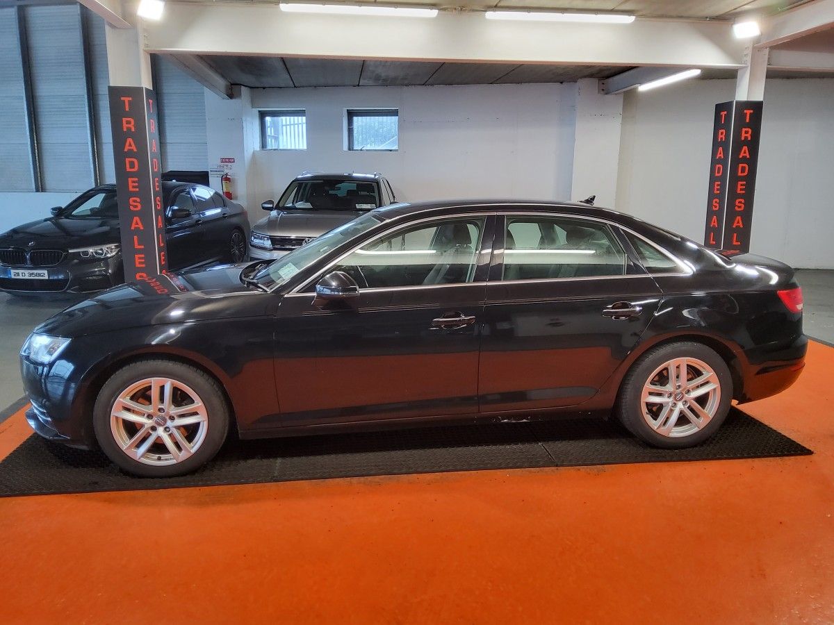 Audi A4 2.0TDI 150HP S tronic SE Ultra