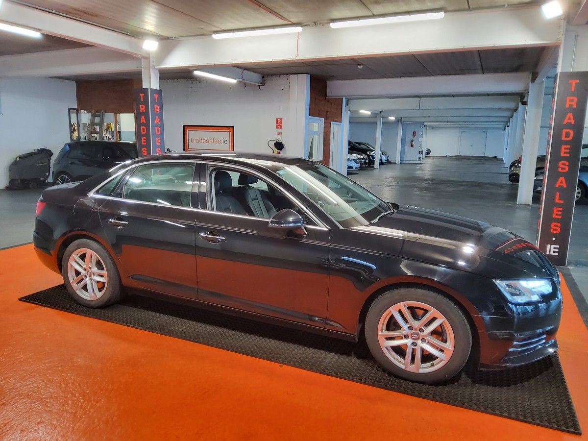 Audi A4 2.0TDI 150HP S tronic SE Ultra