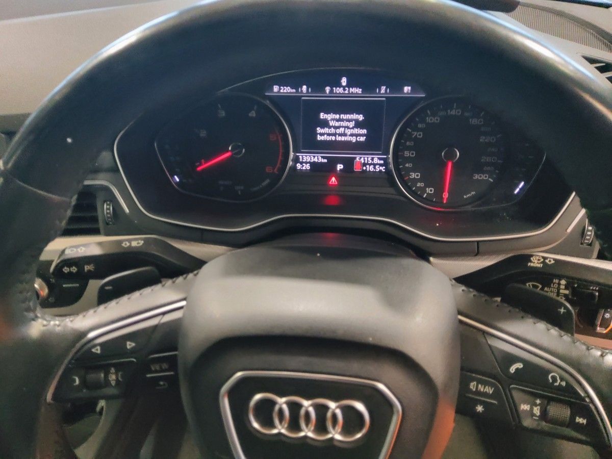 Audi A4 2.0TDI 150HP S tronic SE Ultra