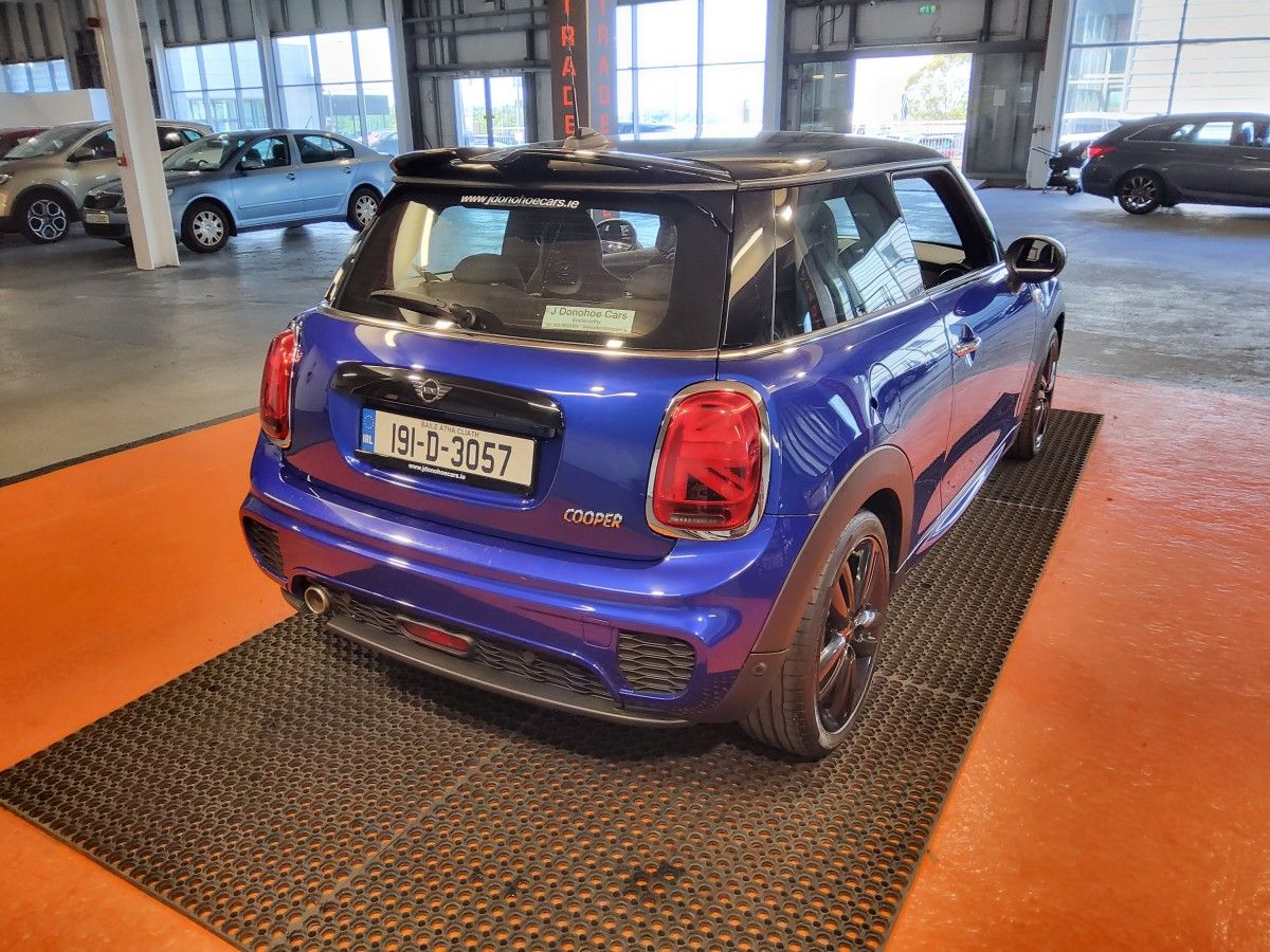 MINI Cooper Cooper Sport
