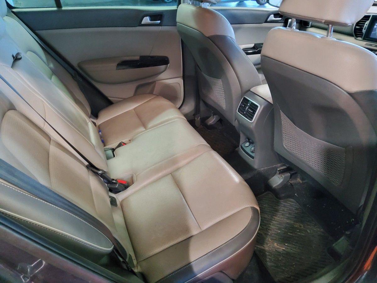 Kia Sportage 1.7 PLATINUM