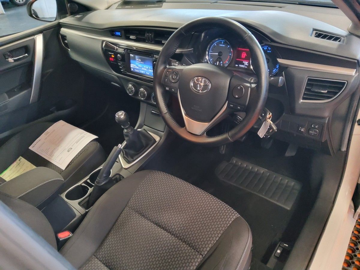 Toyota Corolla D-4D 90 (1.4) Luna