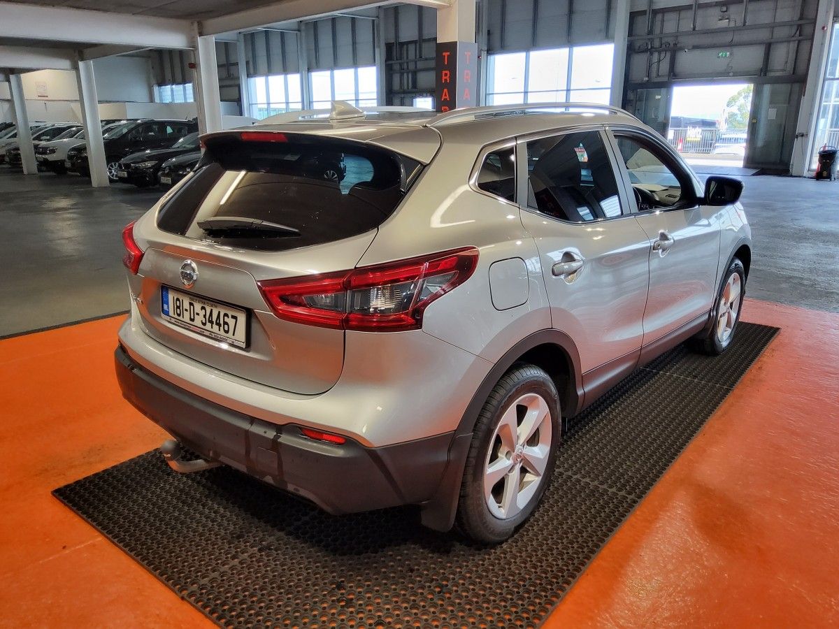Nissan QASHQAI 1.2 PET SV