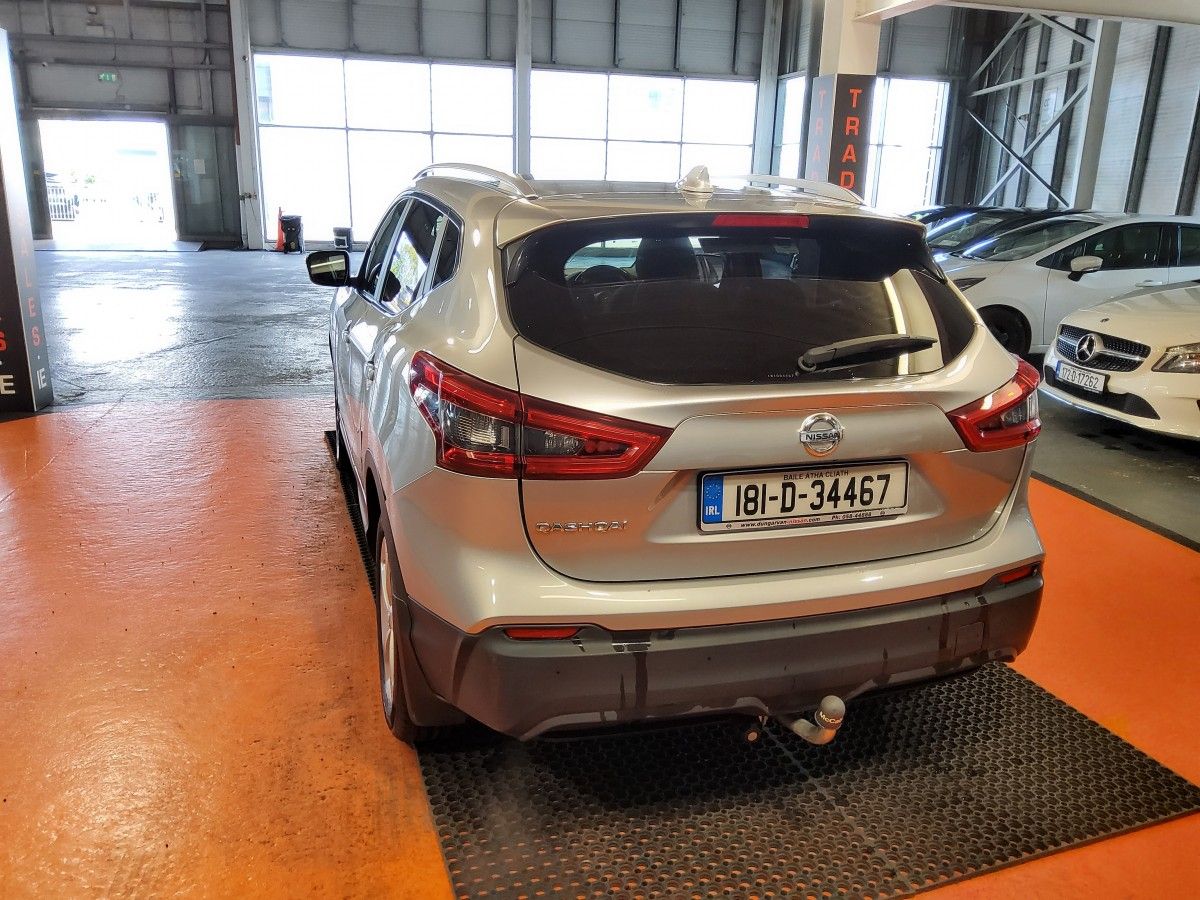 Nissan QASHQAI 1.2 PET SV