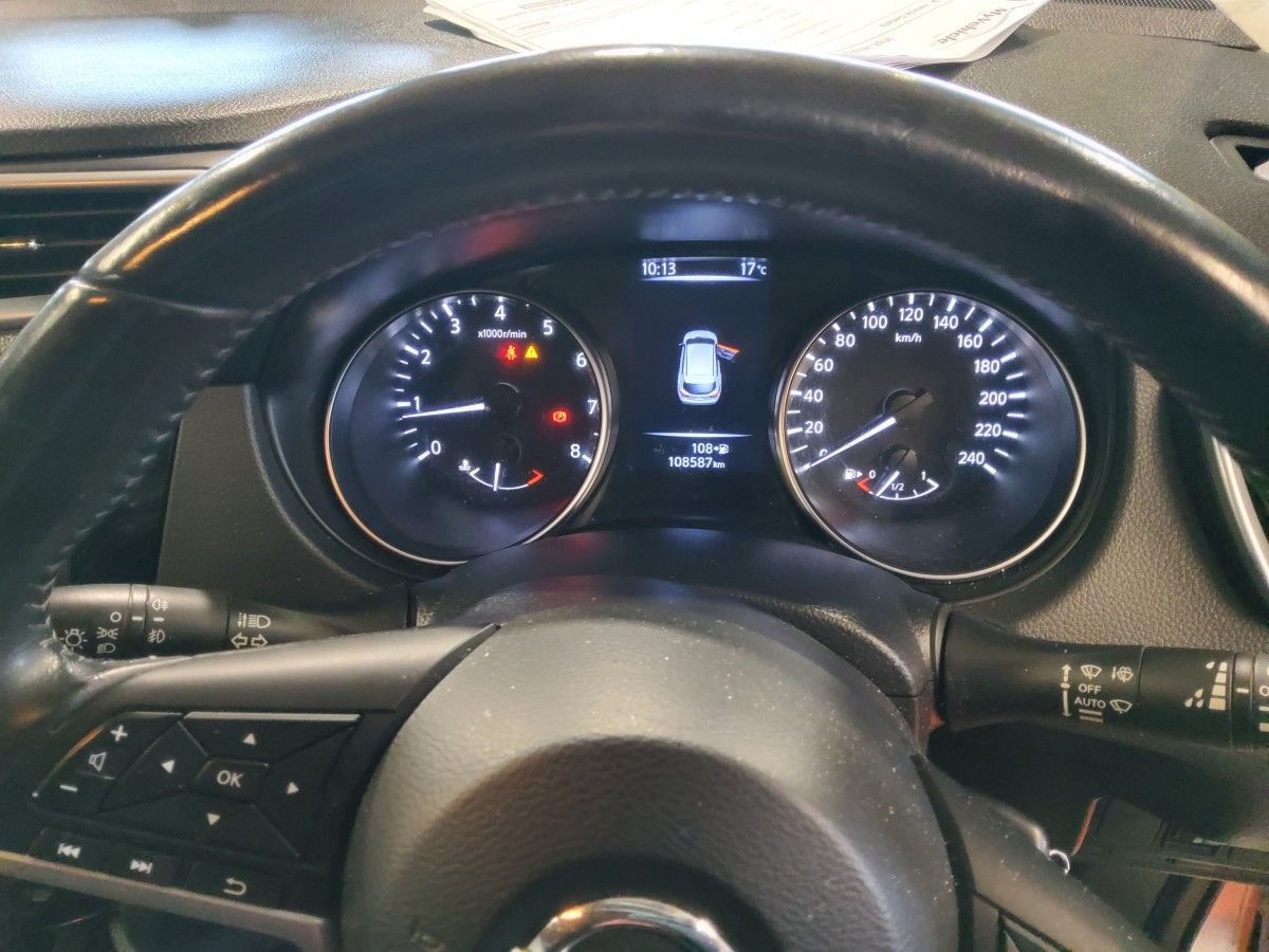 Nissan QASHQAI 1.2 PET SV