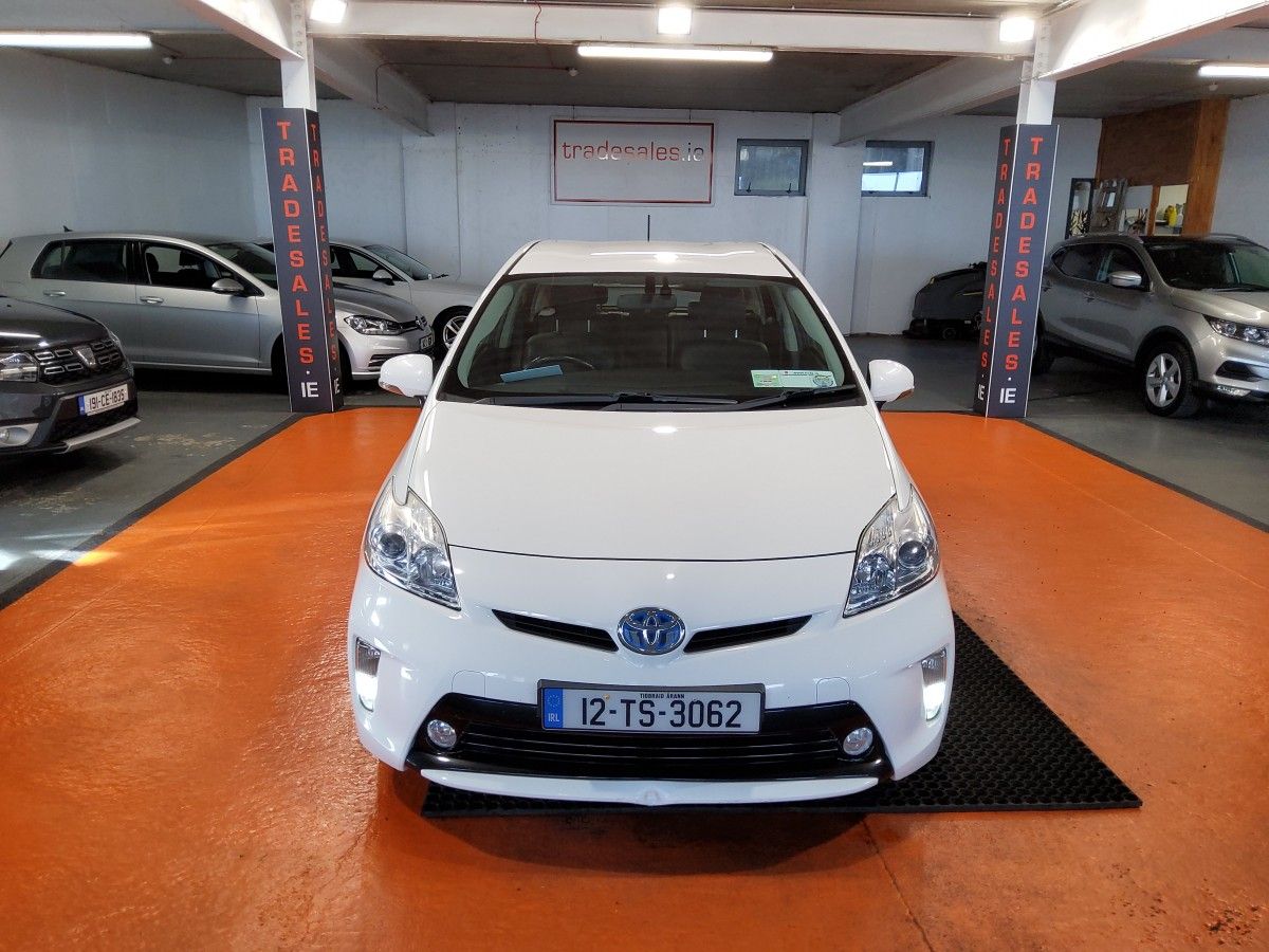 Toyota Prius 1.8 Hybrid Luxury