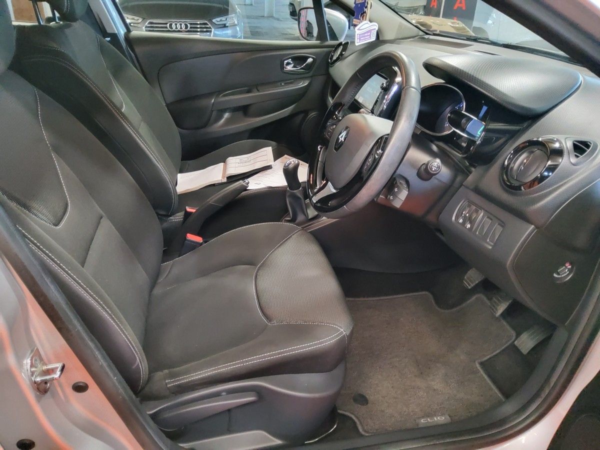 Renault Clio 1.2 16V 75 DYNAMIQUE NAV