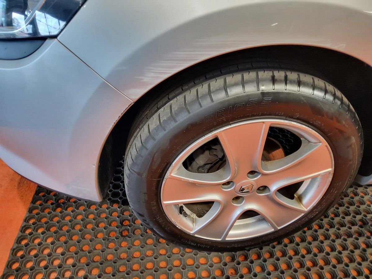 Renault Clio 1.2 16V 75 DYNAMIQUE NAV