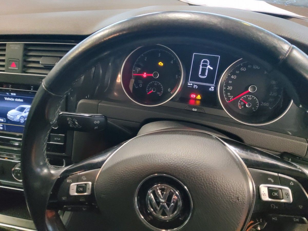 Volkswagen Golf 1.6 TDI 3DR 90HP Trendline