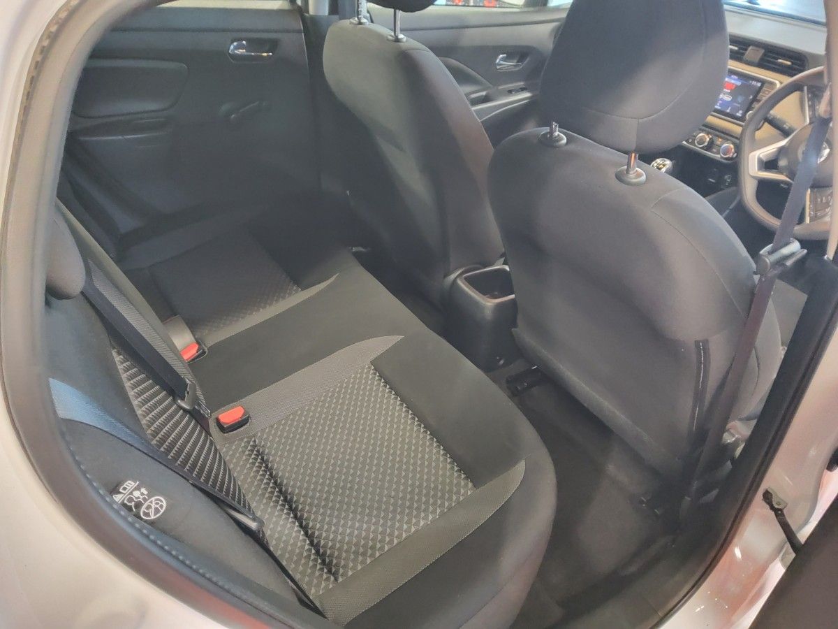 Nissan Micra 1.0T SV