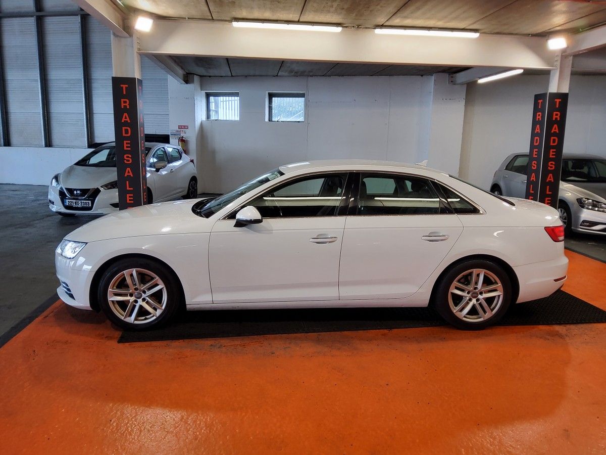 Audi A4 2.0TDI 150HP S tronic SE Ultra