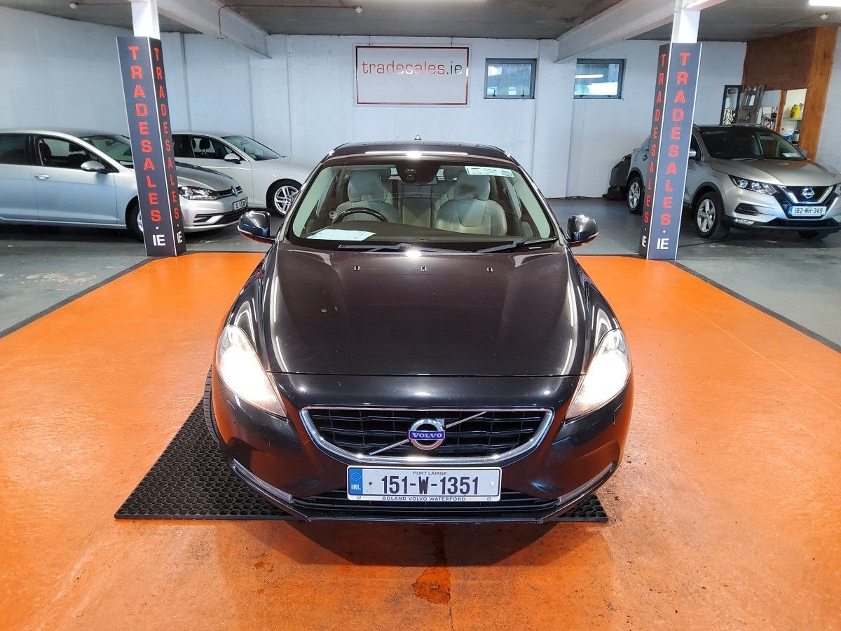 Volvo V40 1.6 D2 (115hp) SE Leather