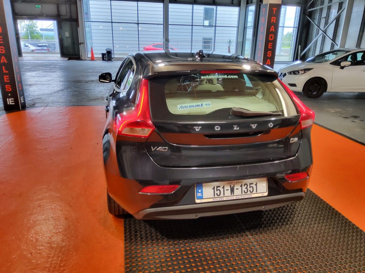 Volvo V40 1.6 D2 (115hp) SE Leather