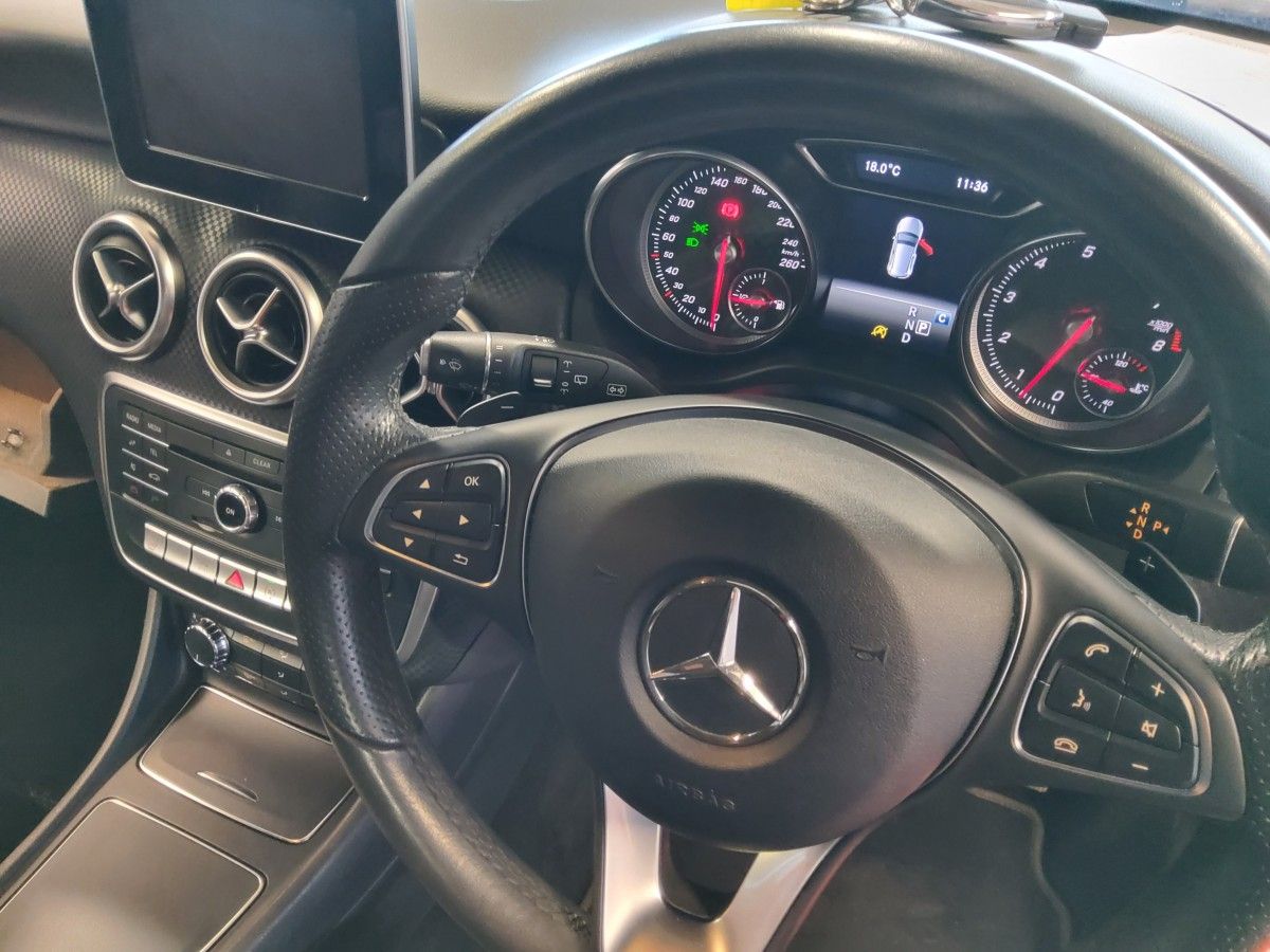 Mercedes-Benz A-Class A 180 URBAN