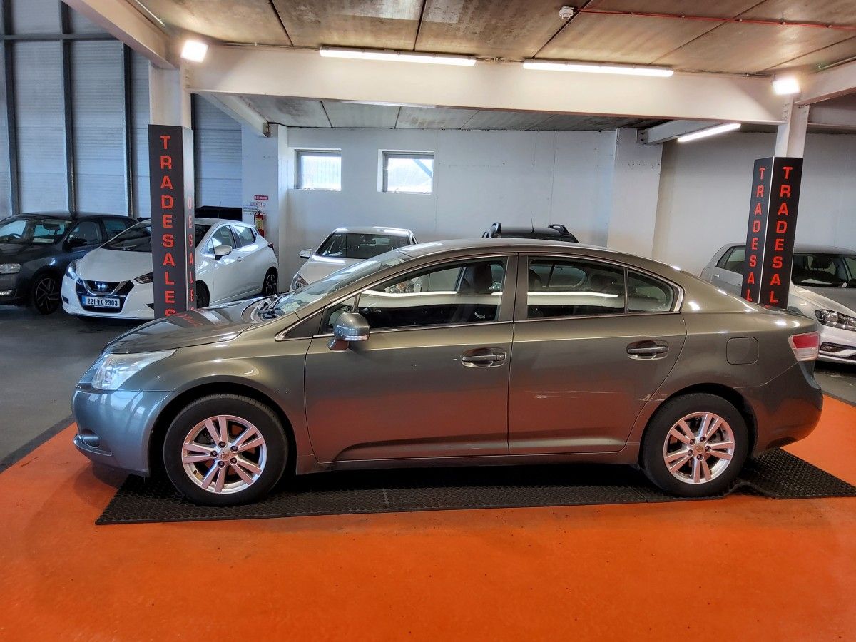 Toyota Avensis 1.6 Valvematic Aura