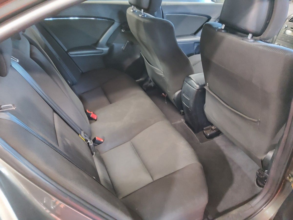 Toyota Avensis 1.6 Valvematic Aura