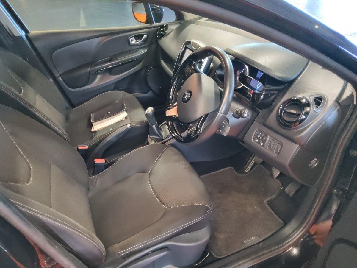 Renault Clio 1.2 16V 75 DYNAMIQUE NAV
