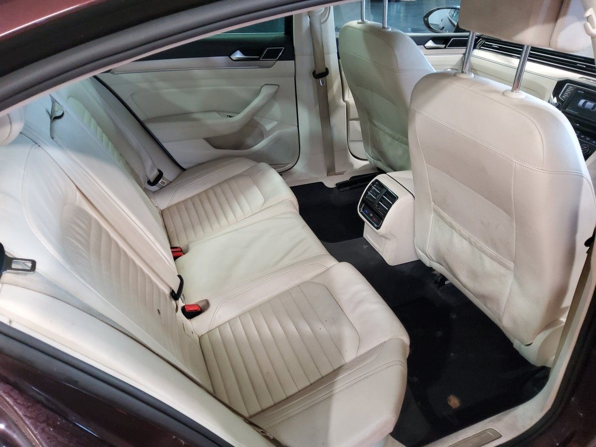 Volkswagen Passat 2.0 TDI 190HP Highline