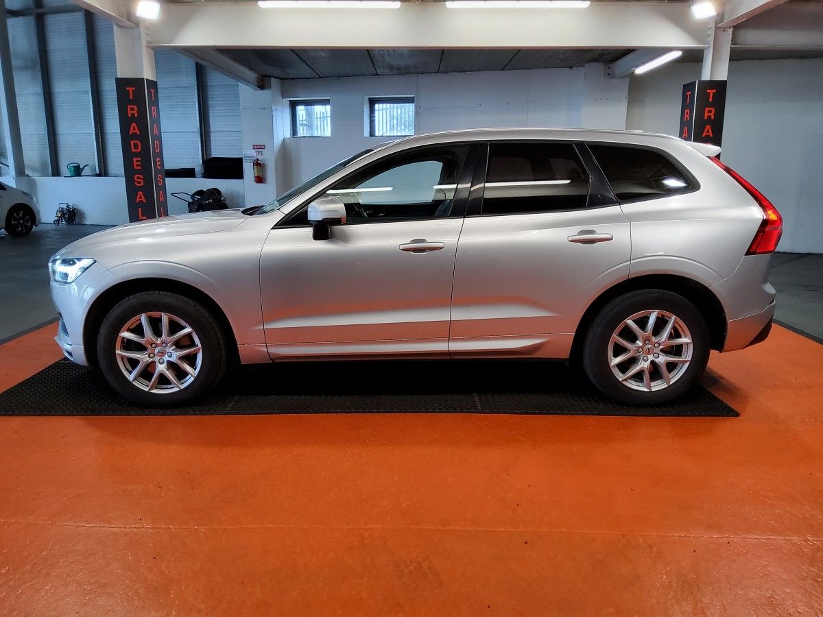 Volvo XC60 D4 (190hp) AWD Momentum Automatic