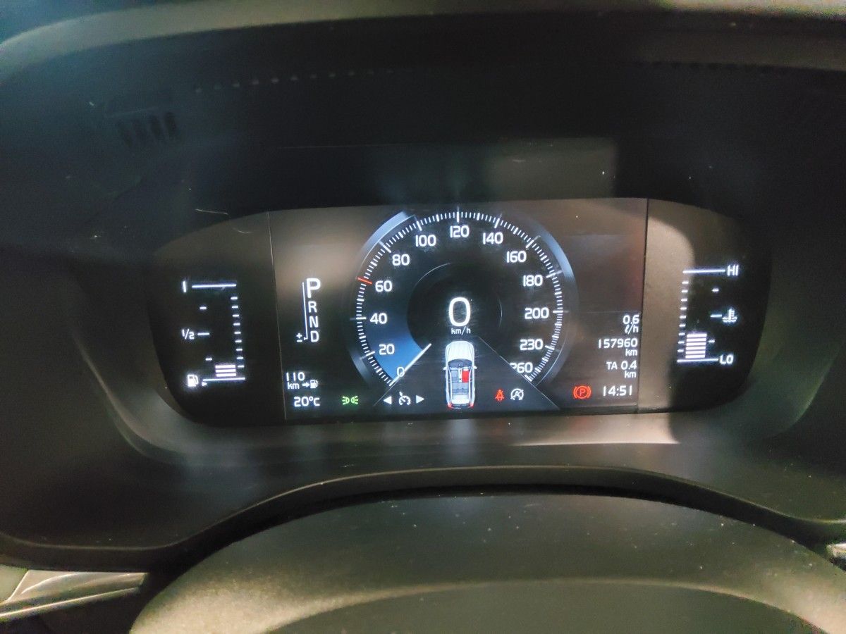 Volvo XC60 D4 (190hp) AWD Momentum Automatic