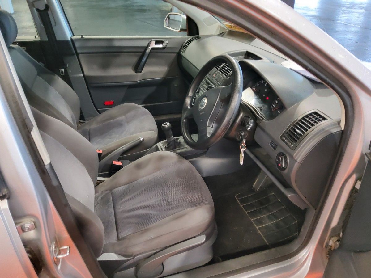 Volkswagen Polo 1.2 Comfortline 65BHP