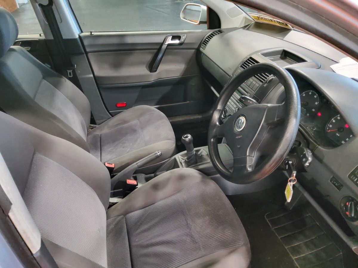 Volkswagen Polo 1.2 Comfortline 65BHP