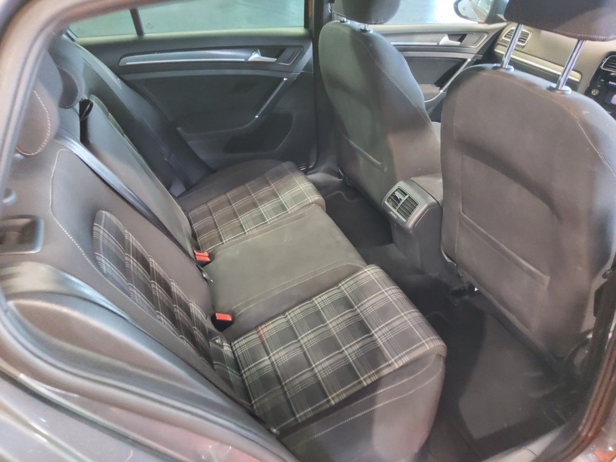 Volkswagen Golf 2.0 TDI 5DR 184HP GTD