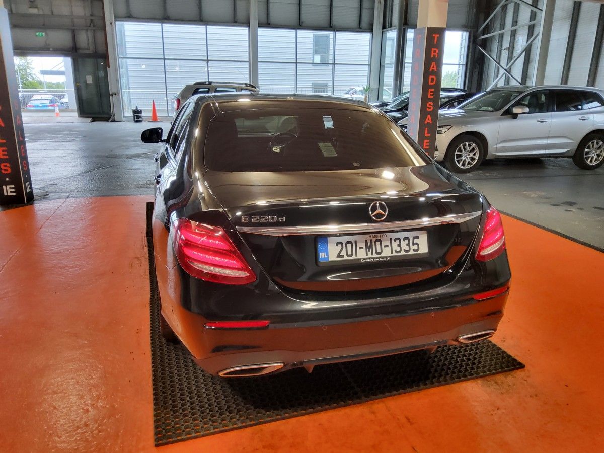 Mercedes-Benz E-Class E 220 d A/T Avantgarde