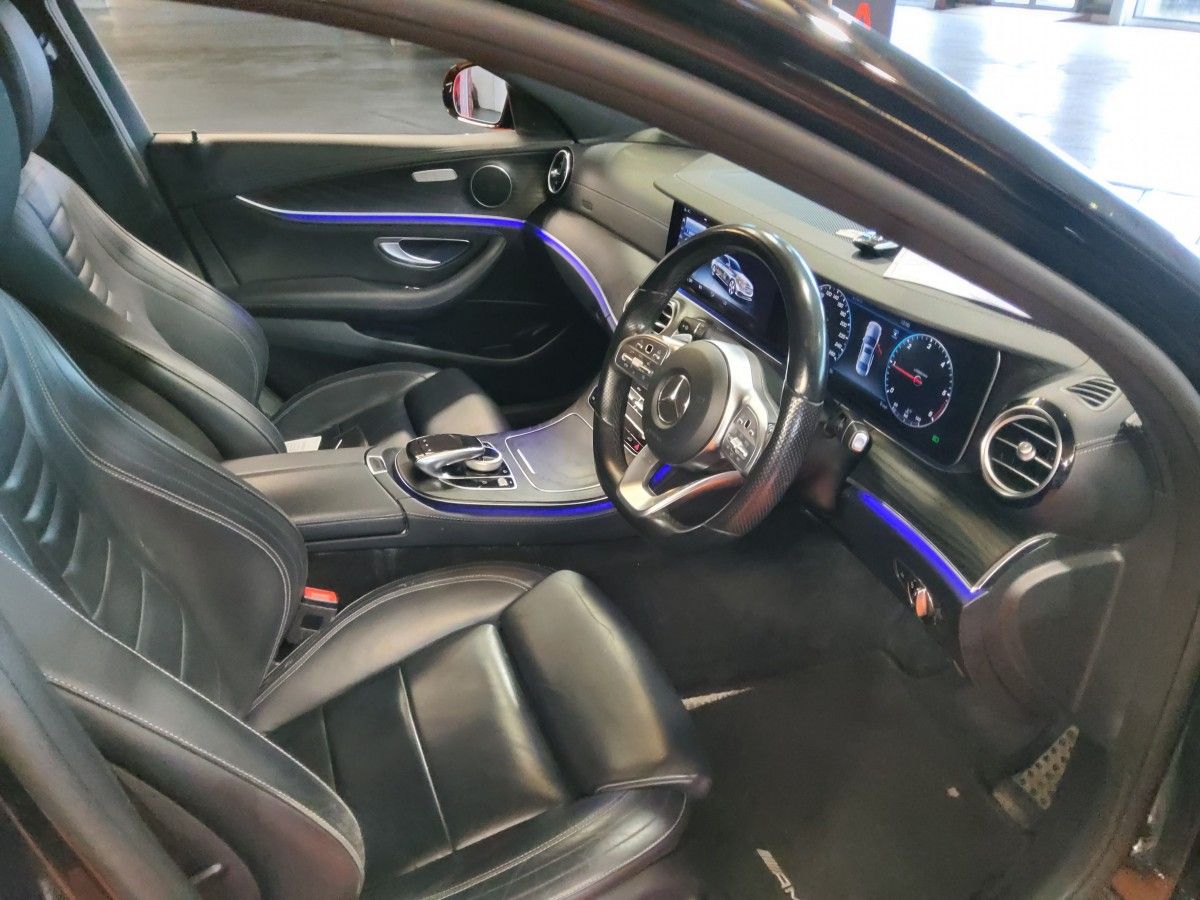 Mercedes-Benz E-Class E 220 d A/T Avantgarde