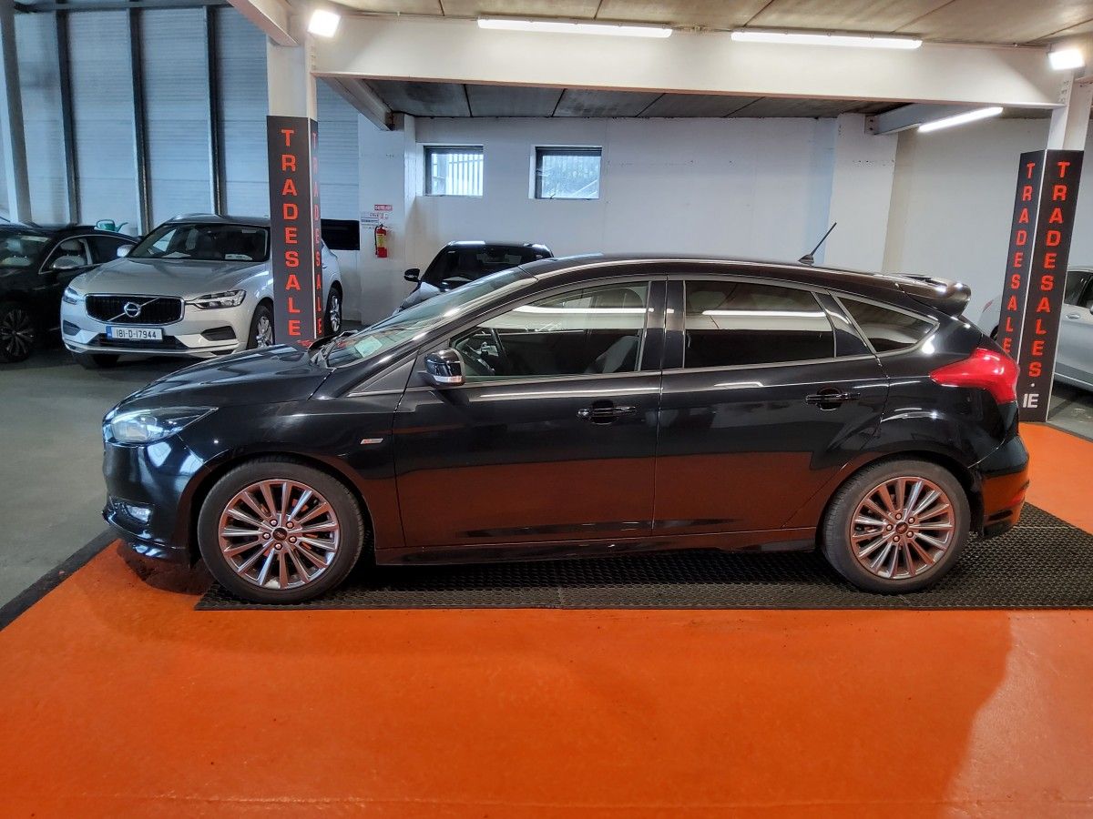 Ford Focus 1.0 EcoBoost 125PS ST-Line