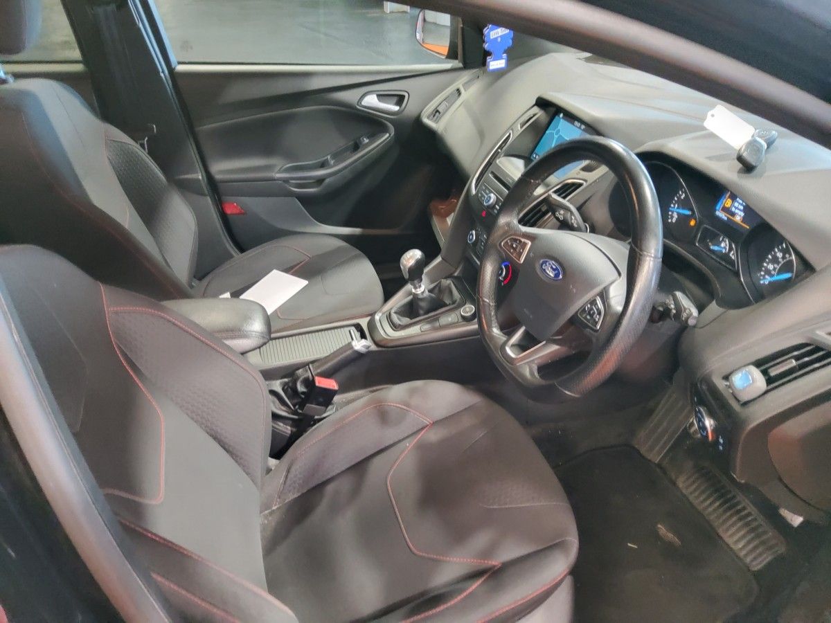 Ford Focus 1.0 EcoBoost 125PS ST-Line