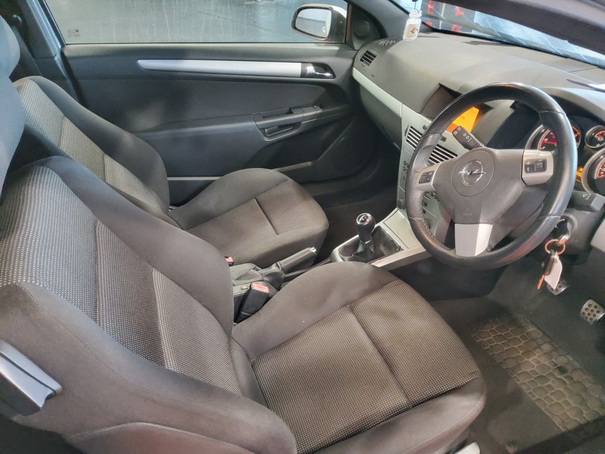 Opel Astra 1.4 16V SXI