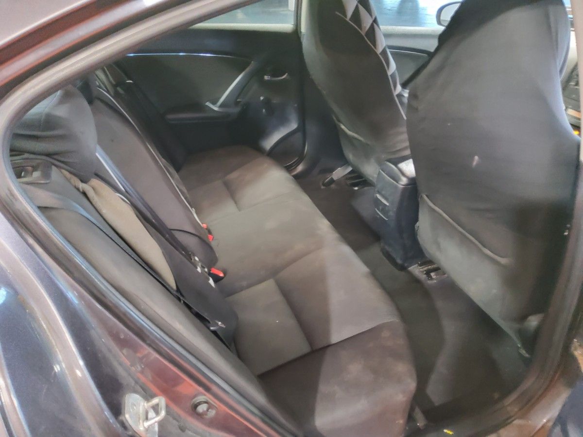 Toyota Avensis 2.0 D-4D DPF 125 BHP Aura