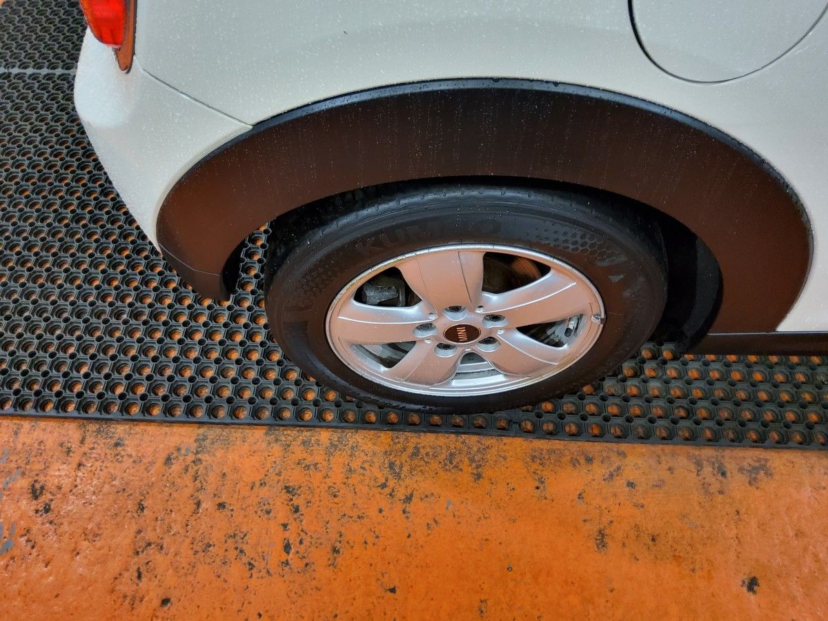 MINI Cooper Cooper D