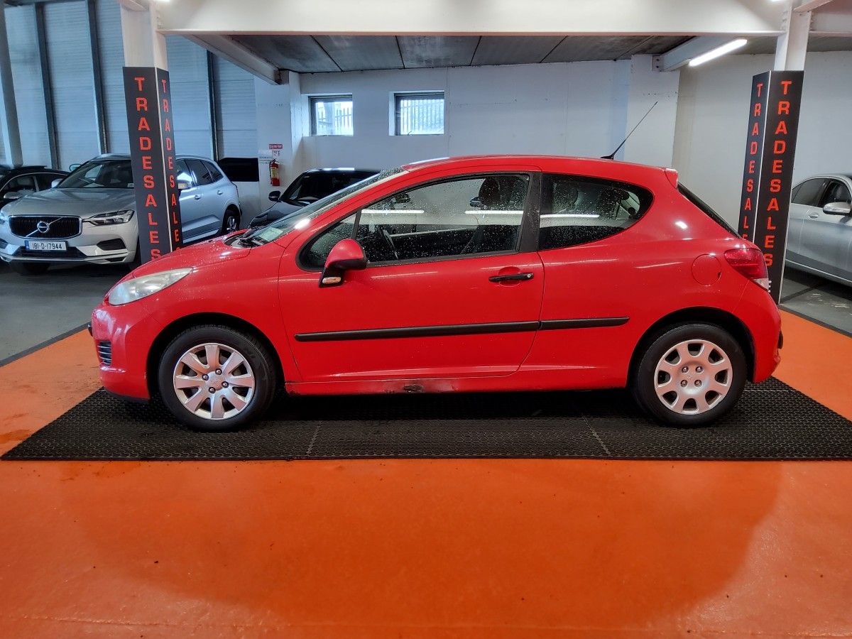 Peugeot 207 1.4 HDI 70 bhp S