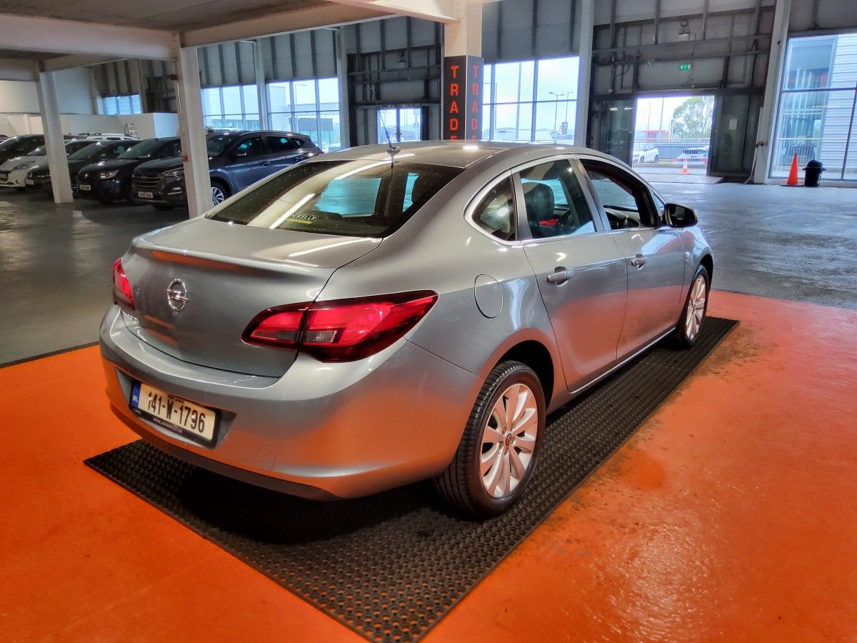 Opel Astra 1.3 CDTI 95PS S/S SE