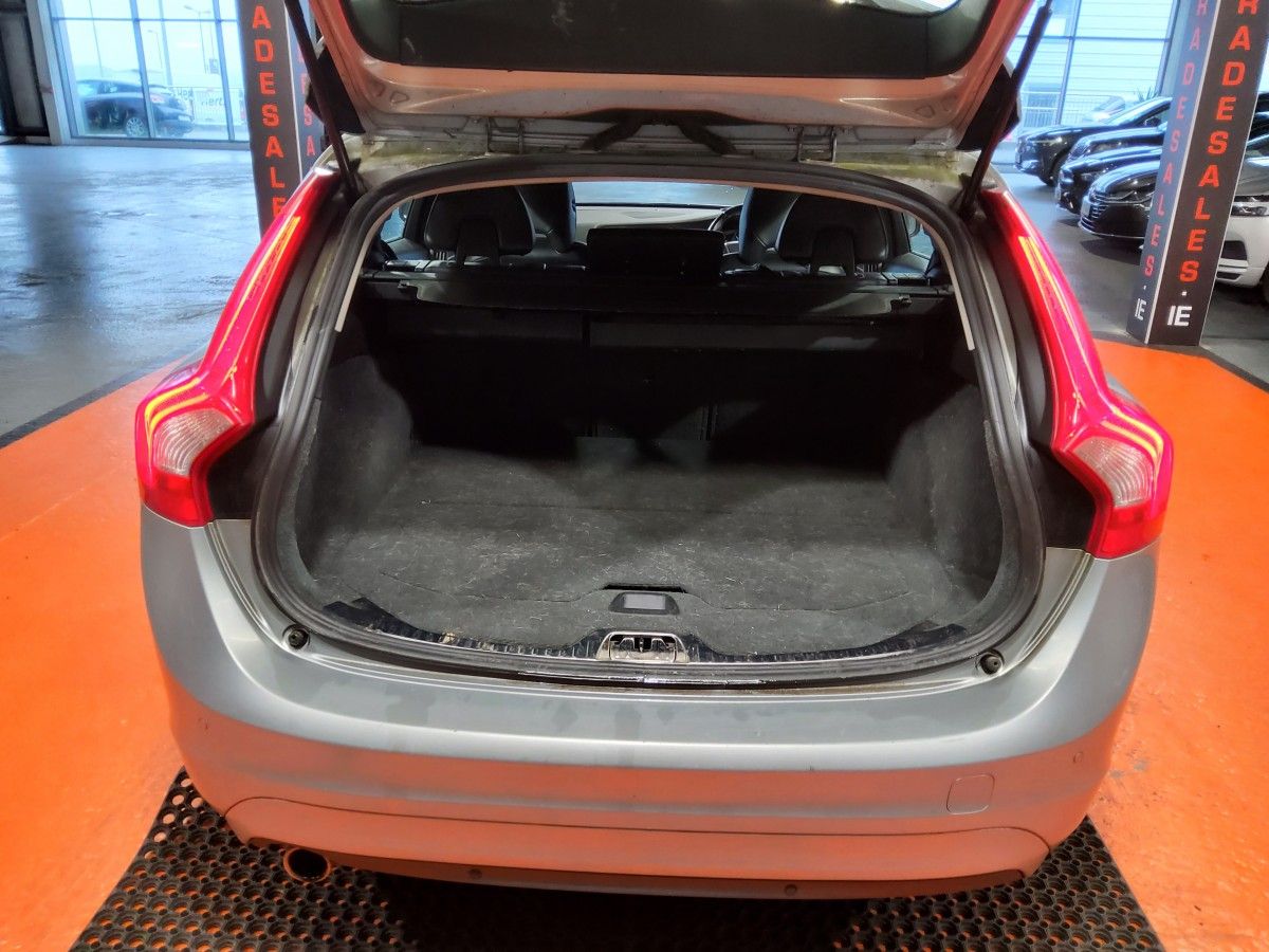 Volvo V60 D4 (163hp) SE Lux