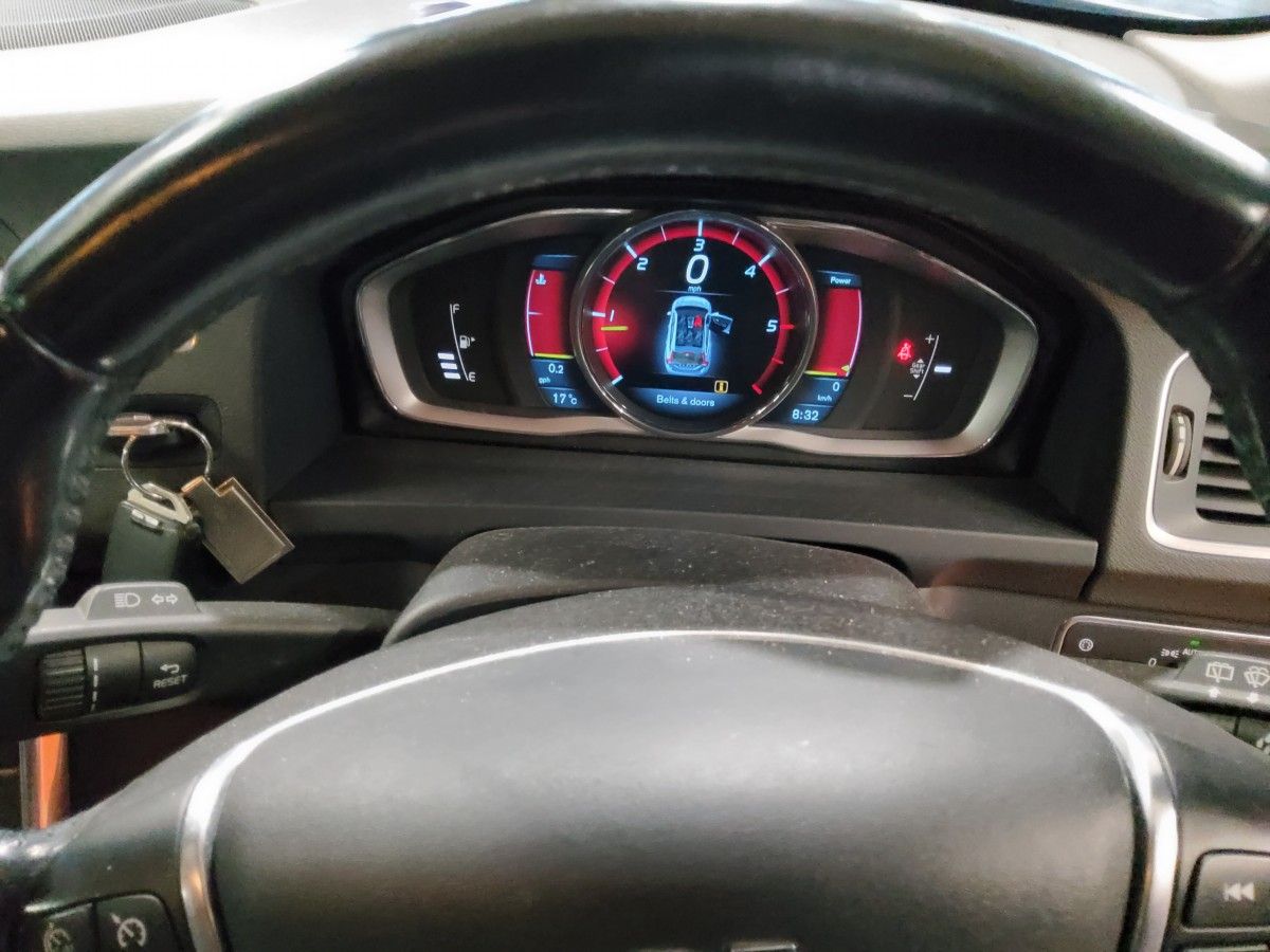 Volvo V60 D4 (163hp) SE Lux