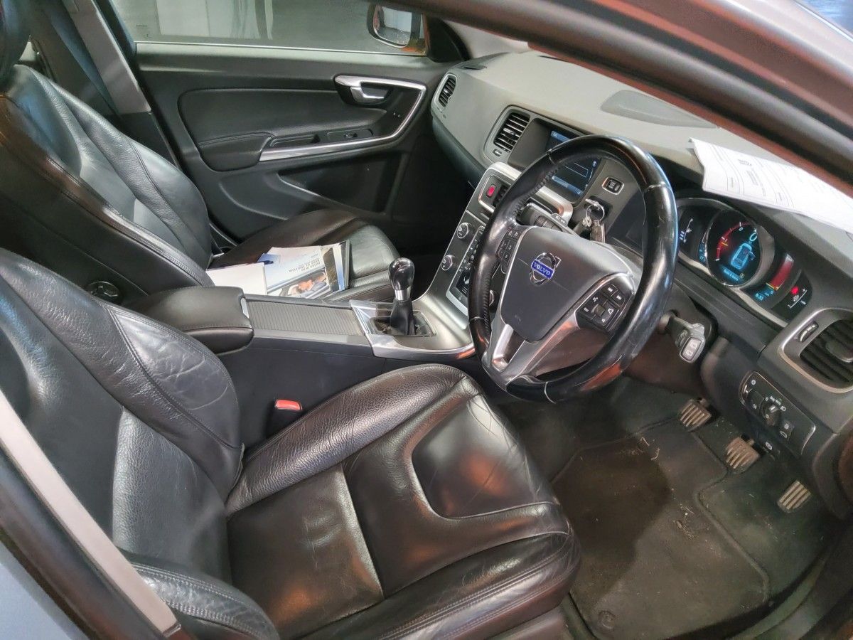 Volvo V60 D4 (163hp) SE Lux