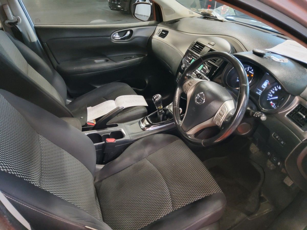 Nissan Pulsar 1.2 SV