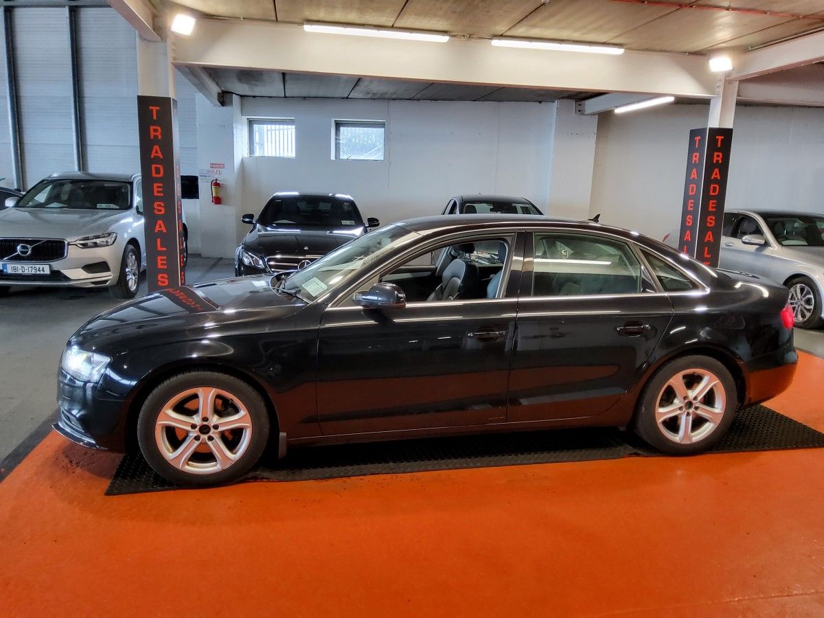 Audi A4 2.0TDI 136HP Ultra SE